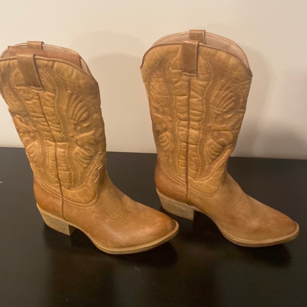 Womens Cowboy Boots